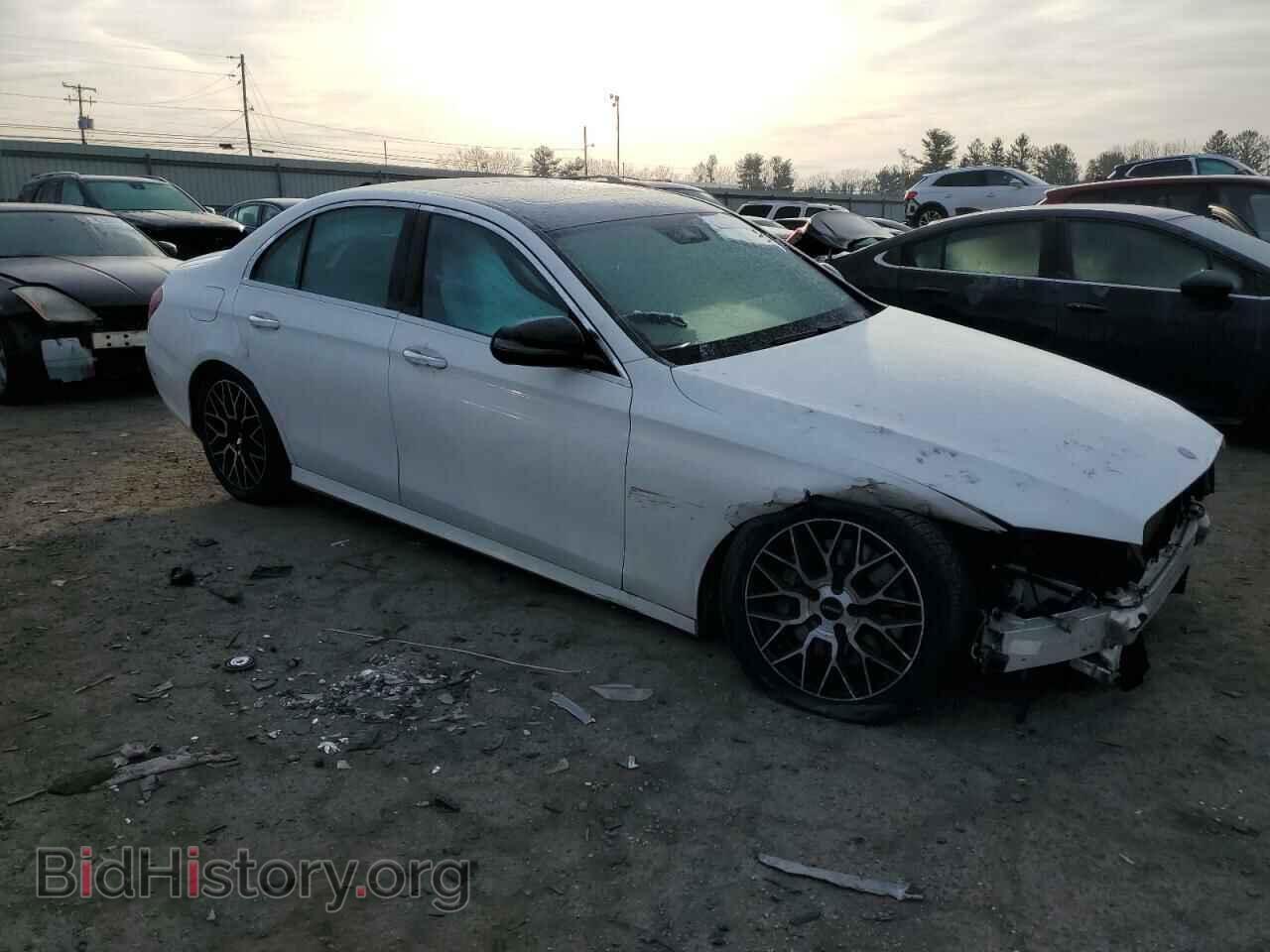 2017 MERCEDES-BENZ E-CLASS - VIN: WDDZF4KB2HA142311 - Фото 4