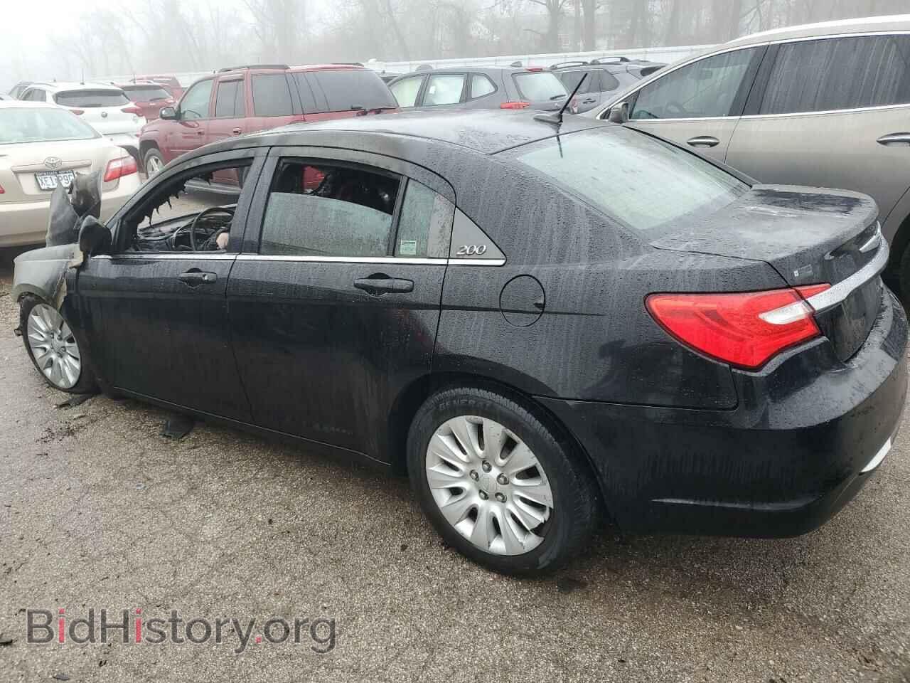 2013 CHRYSLER 200 - VIN: 1C3CCBAB9DN647431 - Фото 2