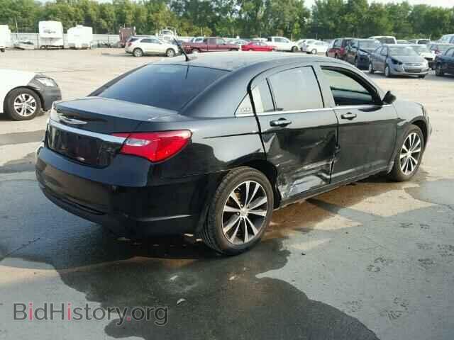 2011 CHRYSLER 200 - VIN: 1C3BC8FG6BN612216 - Photo 4