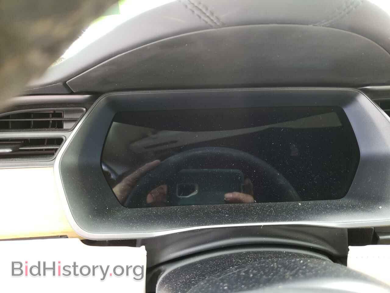 2018 TESLA MODEL S - VIN: 5YJSA1E2XJF261404 - Фото 9