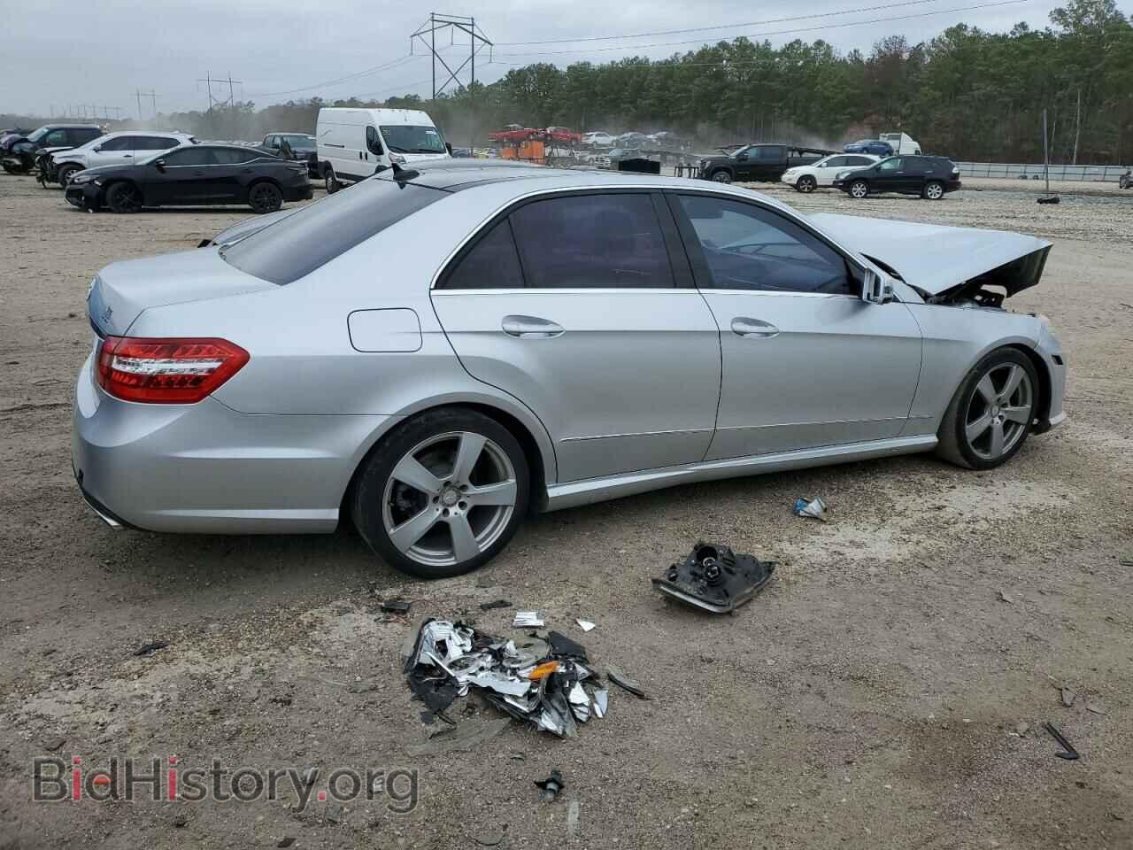 2010 MERCEDES-BENZ E-CLASS - VIN: WDDHF5GB4AA045708 - Фото 3