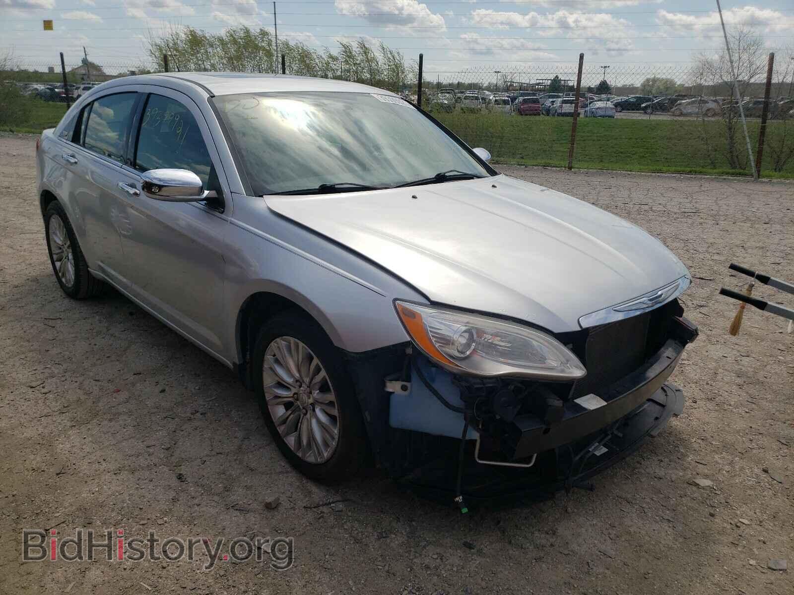 Photo 1C3BC2FG5BN525369 - CHRYSLER 200 2011