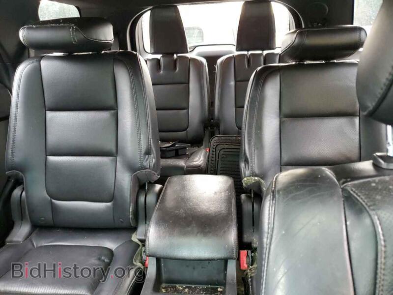 2011 Ford EXPLORER (VIN 1FMHK8F88BGA62387) — photo 10 of 13