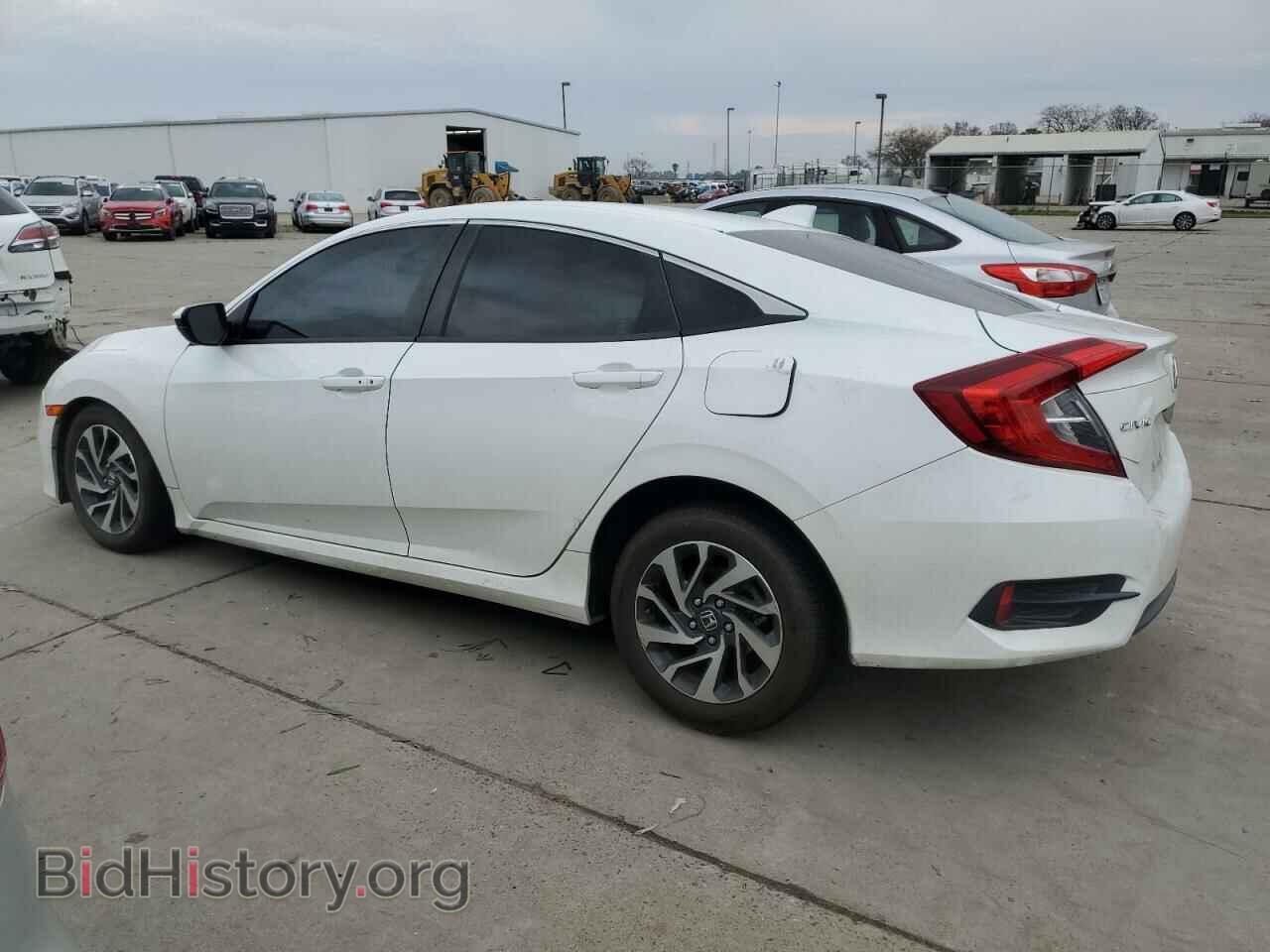 2017 HONDA CIVIC - VIN: 2HGFC2F74HH517294 - Фото 2