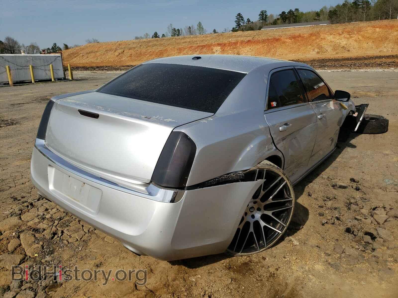 2012 CHRYSLER 300 - VIN: 2C3CCAAG9CH273237 - Фото 4