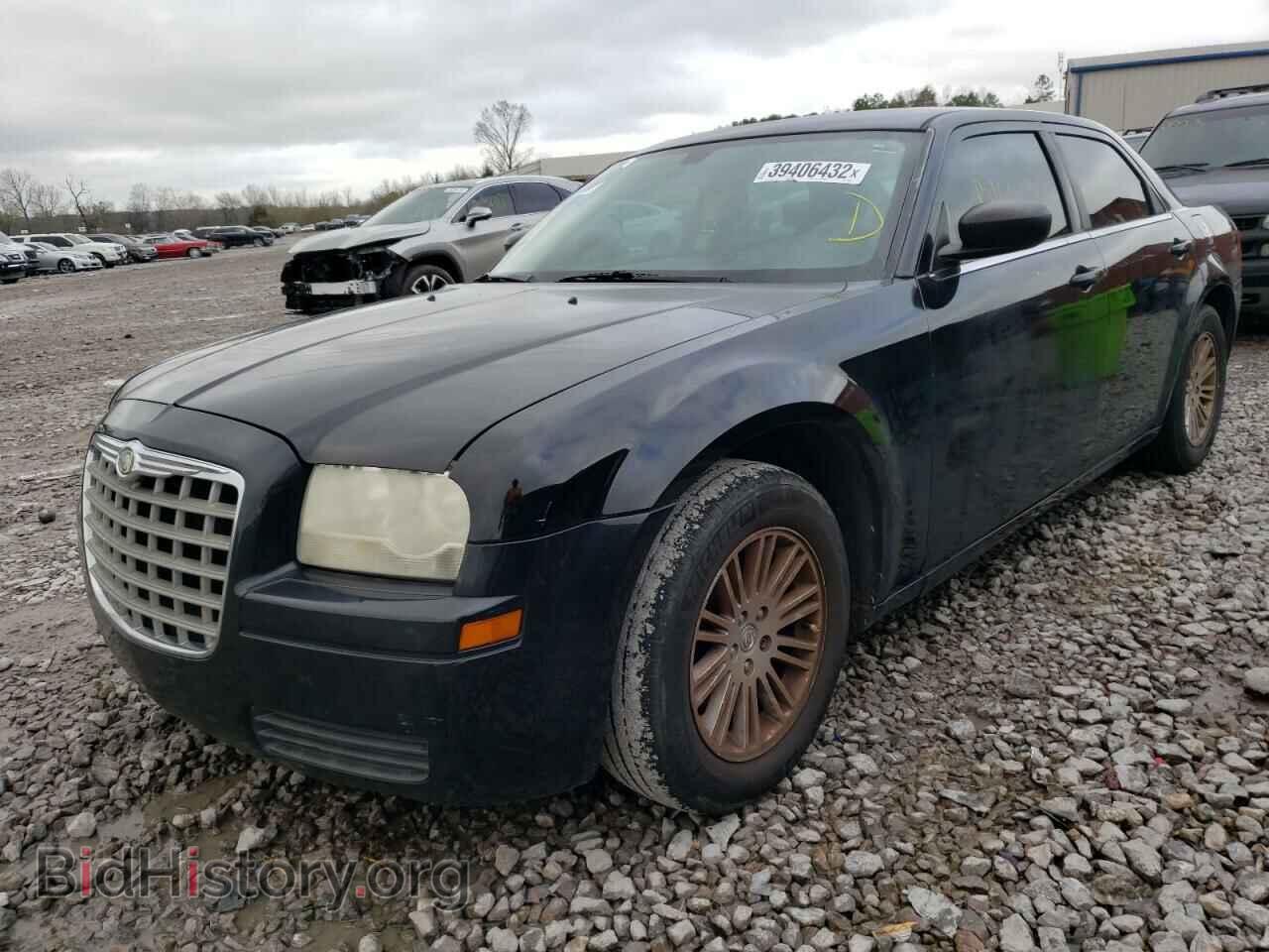 2009 CHRYSLER 300 - VIN: 2C3CA4CDXAH150165 - Фото 2