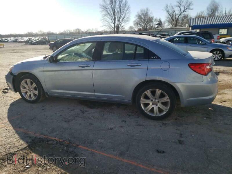 2013 Chrysler 200 (VIN 1C3CCBBB5DN632827) — фото 2 из 12