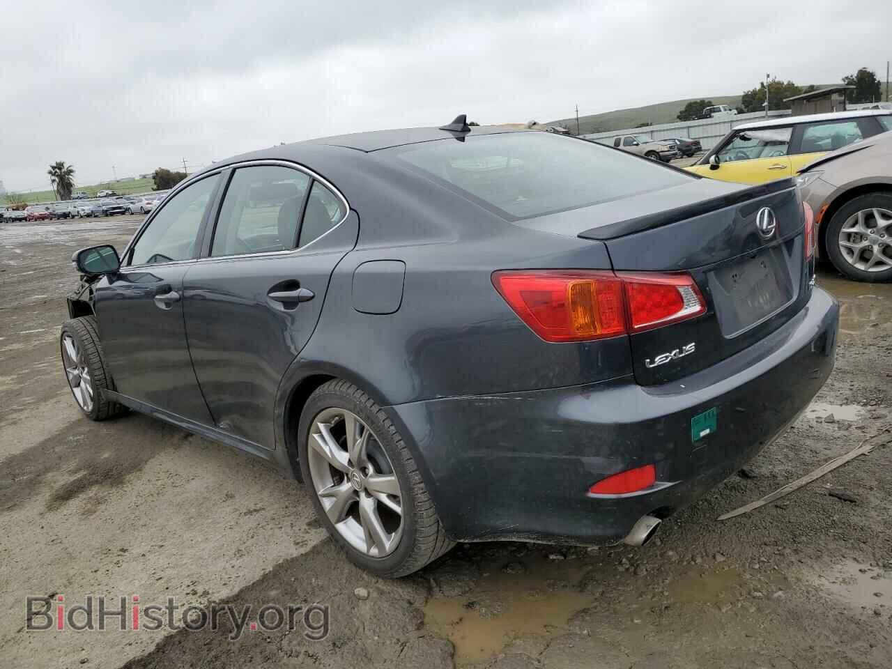 2010 LEXUS IS - VIN: JTHBF5C20A5111278 - Photo 2