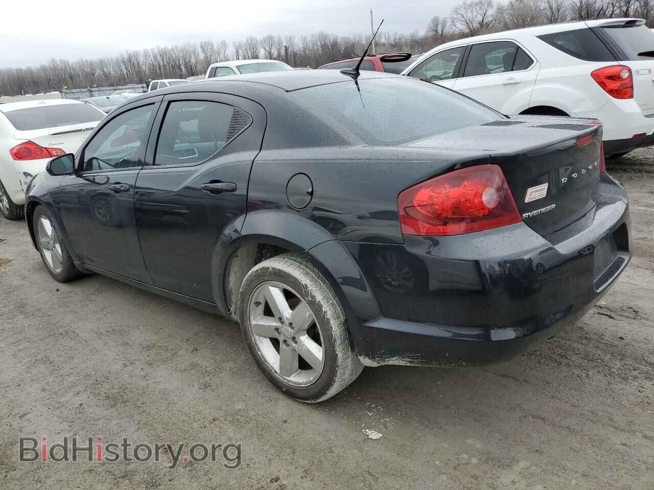 2011 DODGE AVENGER - VIN: 1B3BD2FG5BN514091 - Photo 2