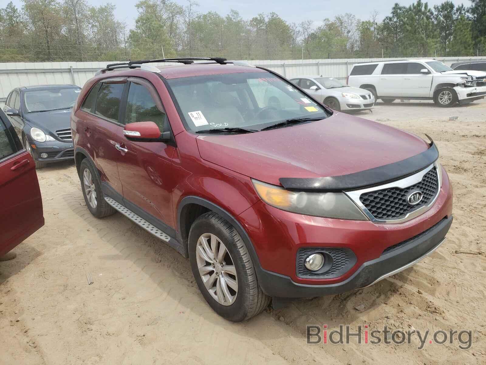 Photo 5XYKT4A27BG088677 - KIA SORENTO 2011