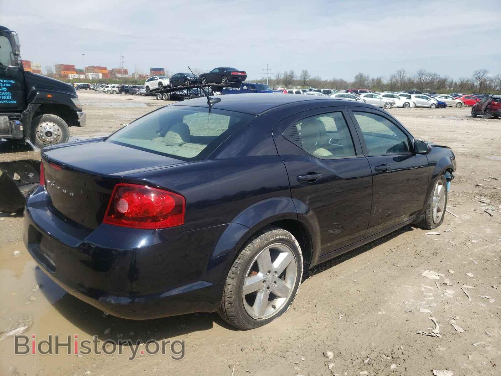 2011 DODGE AVENGER - VIN: 1B3BD2FG2BN506305 - Photo 4