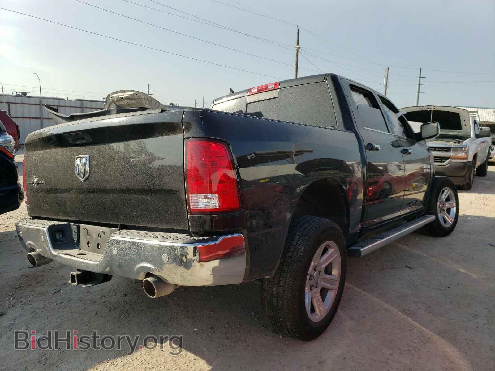 2017 RAM 1500 - VIN: 1C6RR6LT0HS695951 - Photo 4