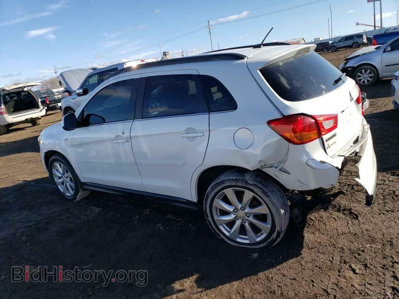 2015 MITSUBISHI OUTLANDER - VIN: 4A4AR4AU6FE031325 - Фото 2