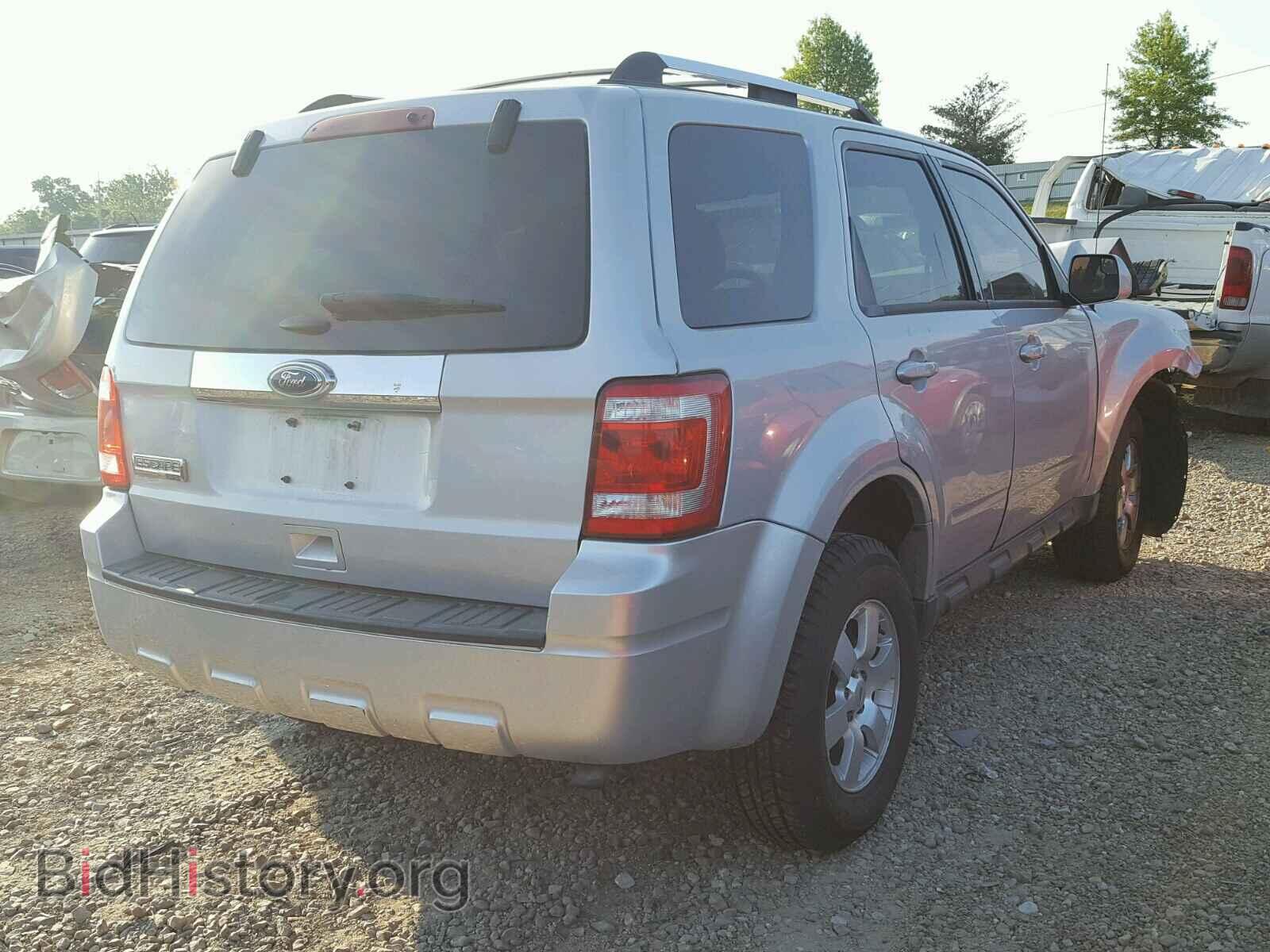 2011 FORD ESCAPE - VIN: 1FMCU0E77BKC24912 - Фото 4