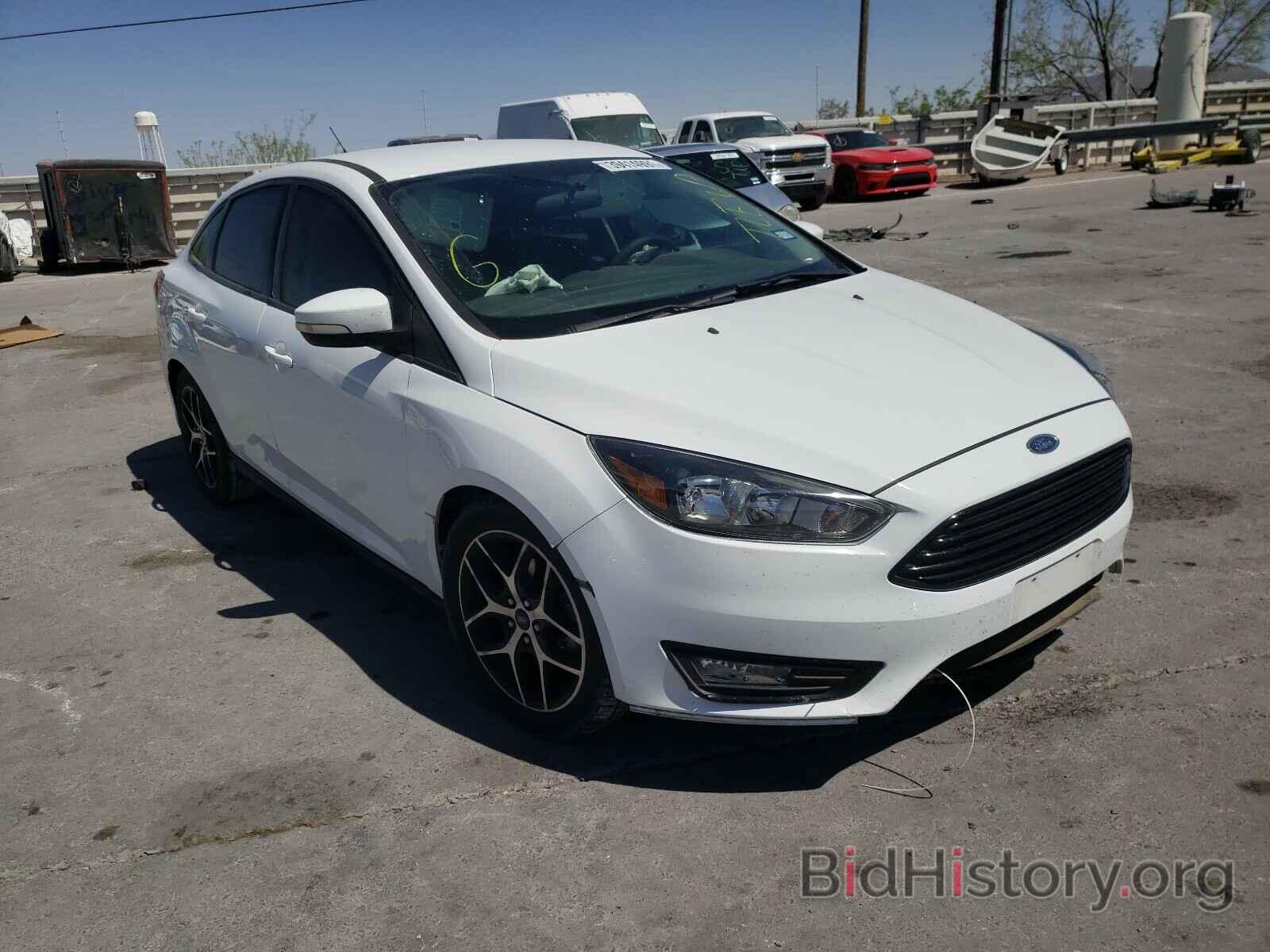 Photo 1FADP3FEXHL275702 - FORD FOCUS 2017