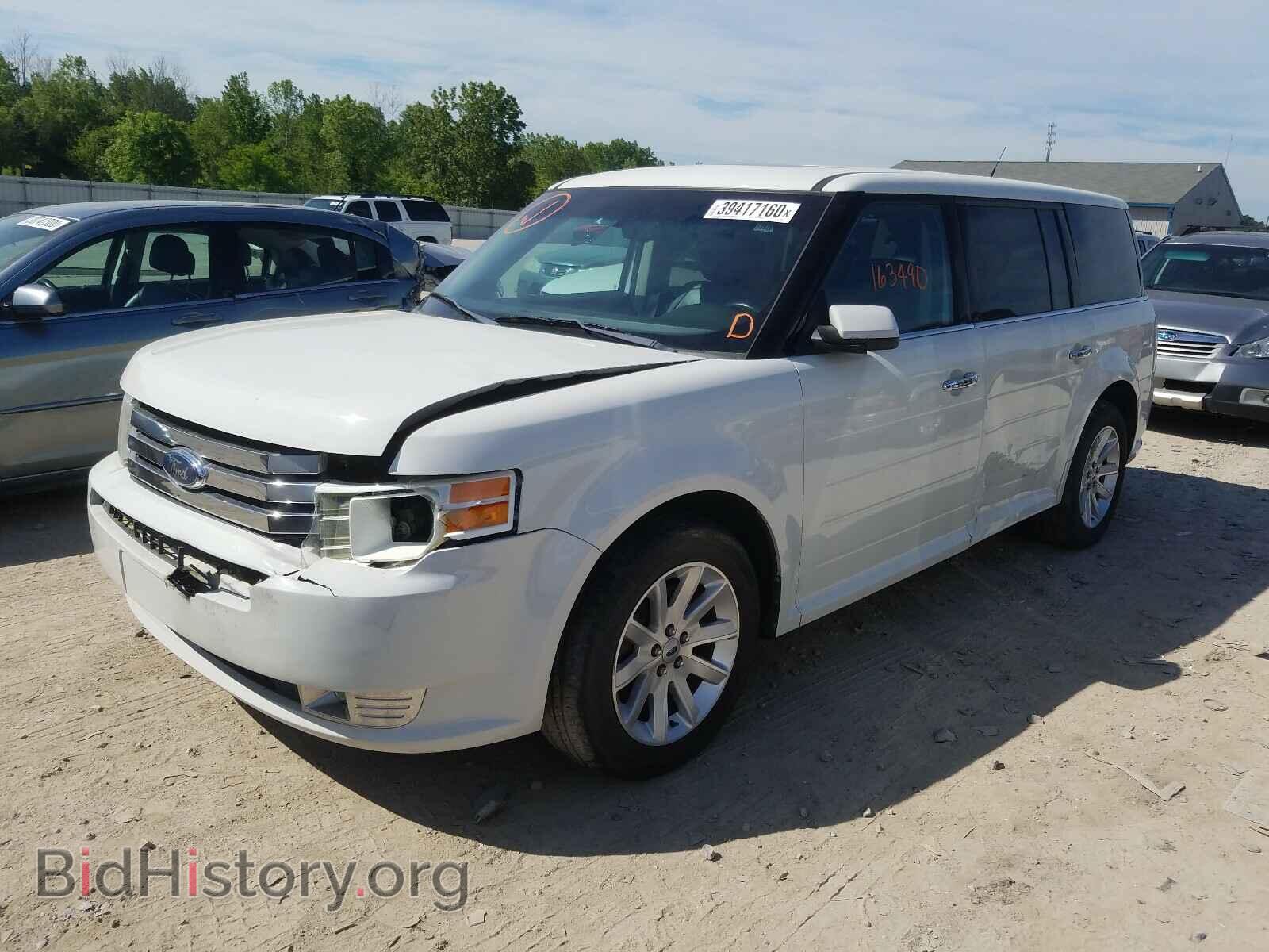 2009 FORD FLEX - VIN: 2FMEK62C99BA31880 - Фото 2