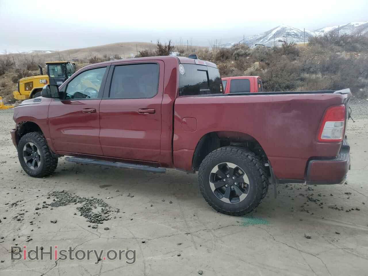 2019 RAM 1500 - VIN: 1C6SRFFT7KN681466 - Фото 2