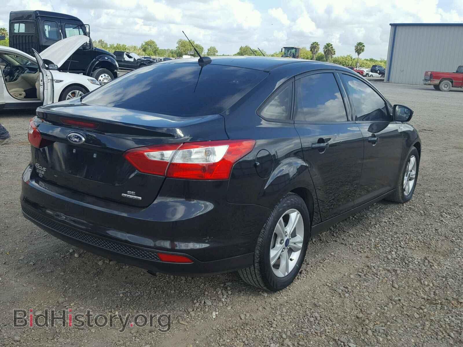 2014 FORD FOCUS - VIN: 1FADP3F2XEL430122 - Photo 4