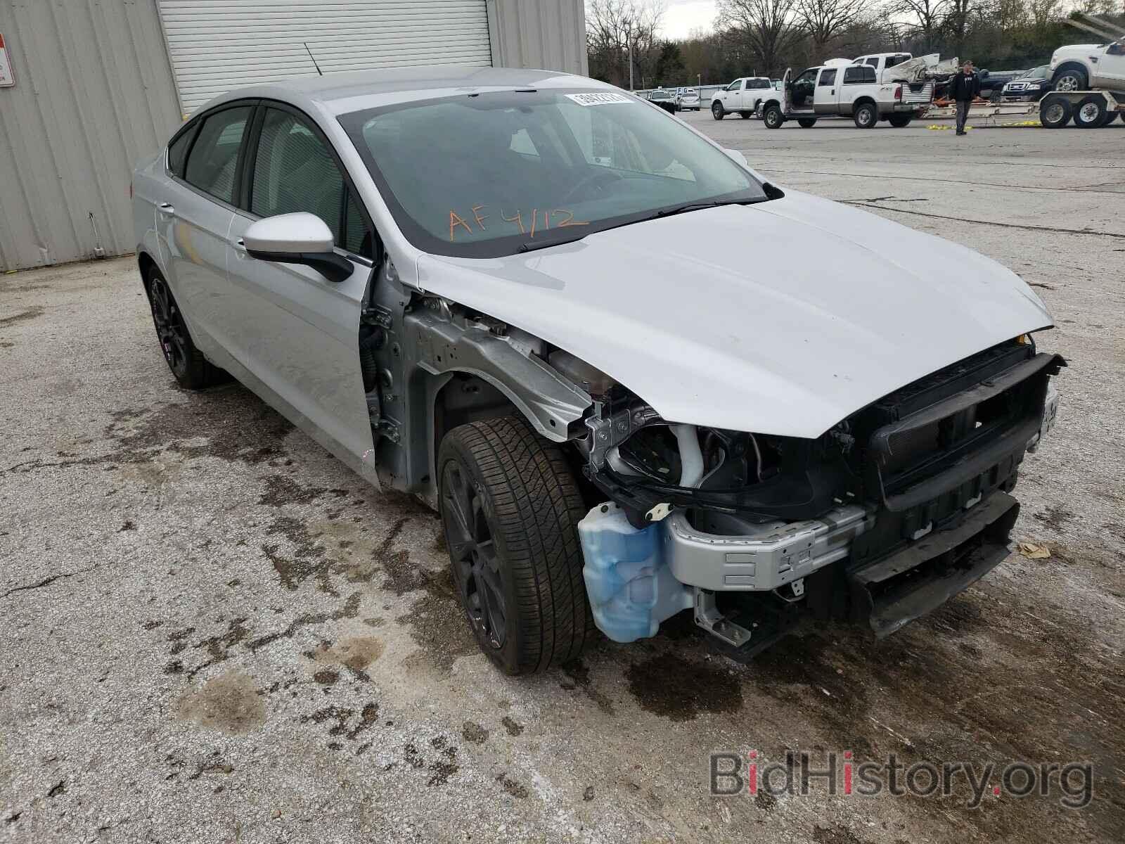 Photo 3FA6P0G78JR191537 - FORD FUSION 2018