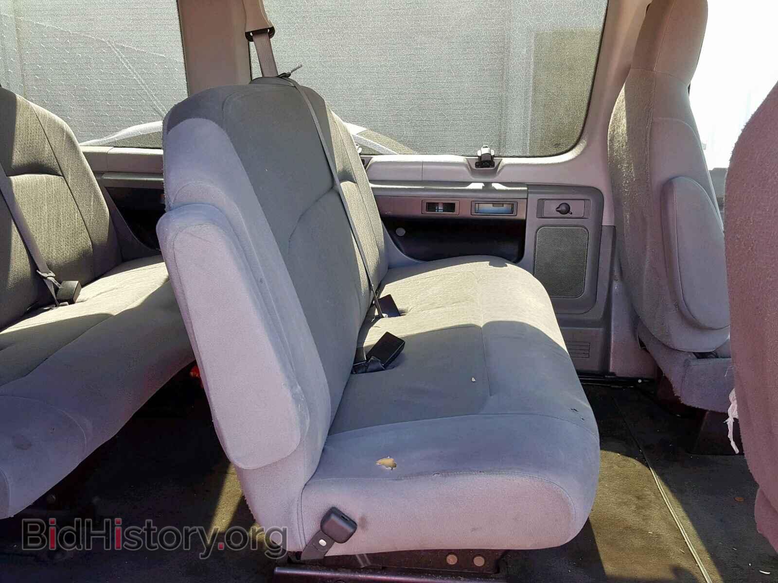 2010 FORD ECONOLINE - VIN: 1FBSS3BL0ADA25961 - Фото 6