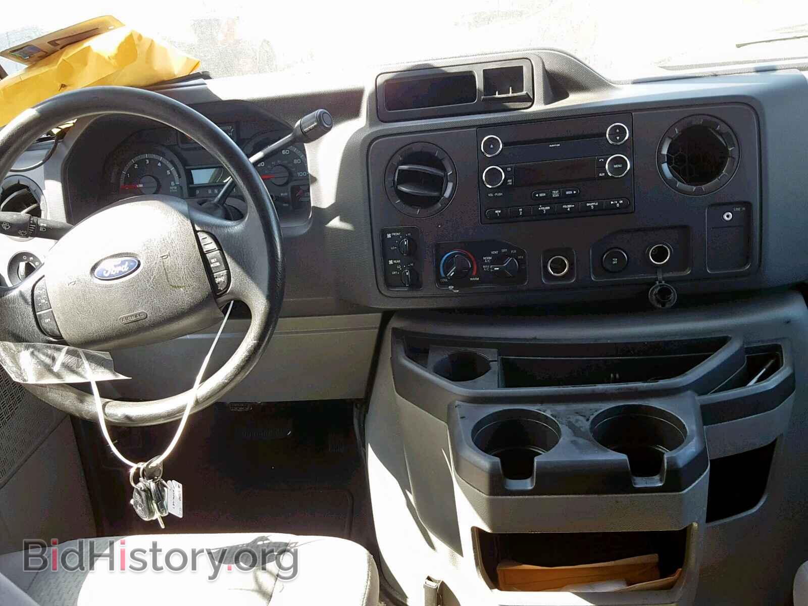 2010 FORD ECONOLINE - VIN: 1FBSS3BL0ADA25961 - Фото 9