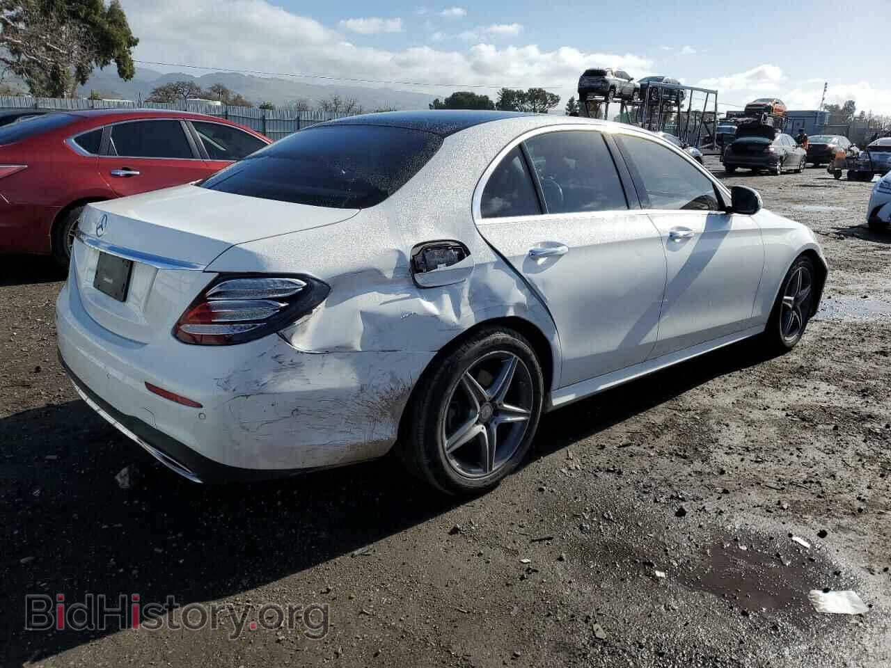 2017 MERCEDES-BENZ E-CLASS - VIN: WDDZF4JB8HA160779 - Фото 3