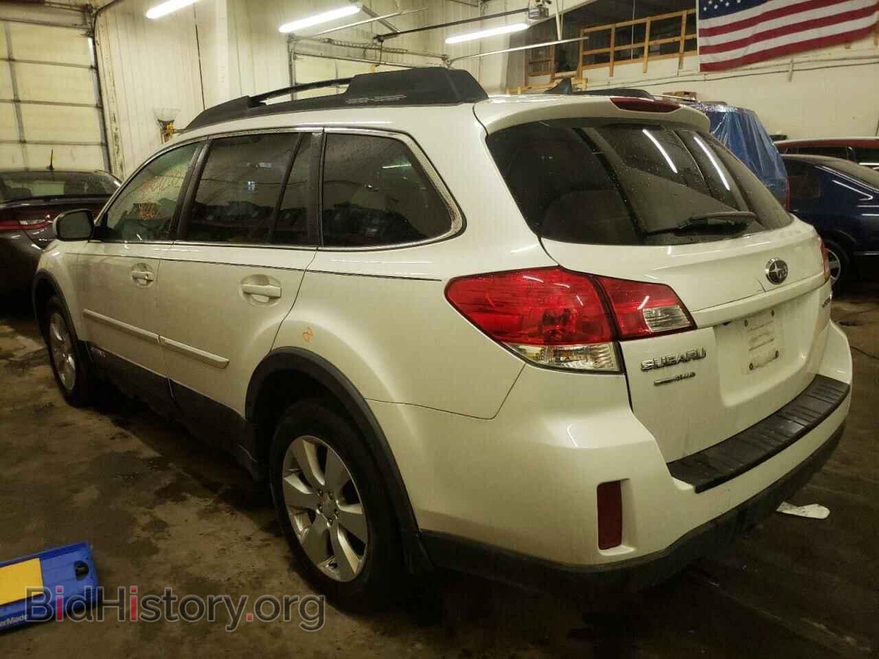 2011 SUBARU OUTBACK - VIN: 4S4BRCKC9B3361084 - Фото 3