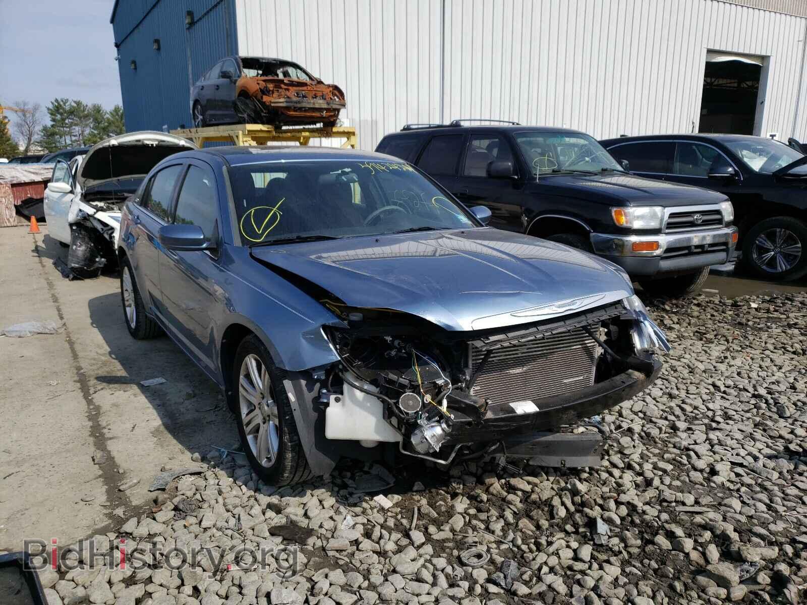 Фотография 1C3BC1FG8BN604867 - CHRYSLER 200 2011