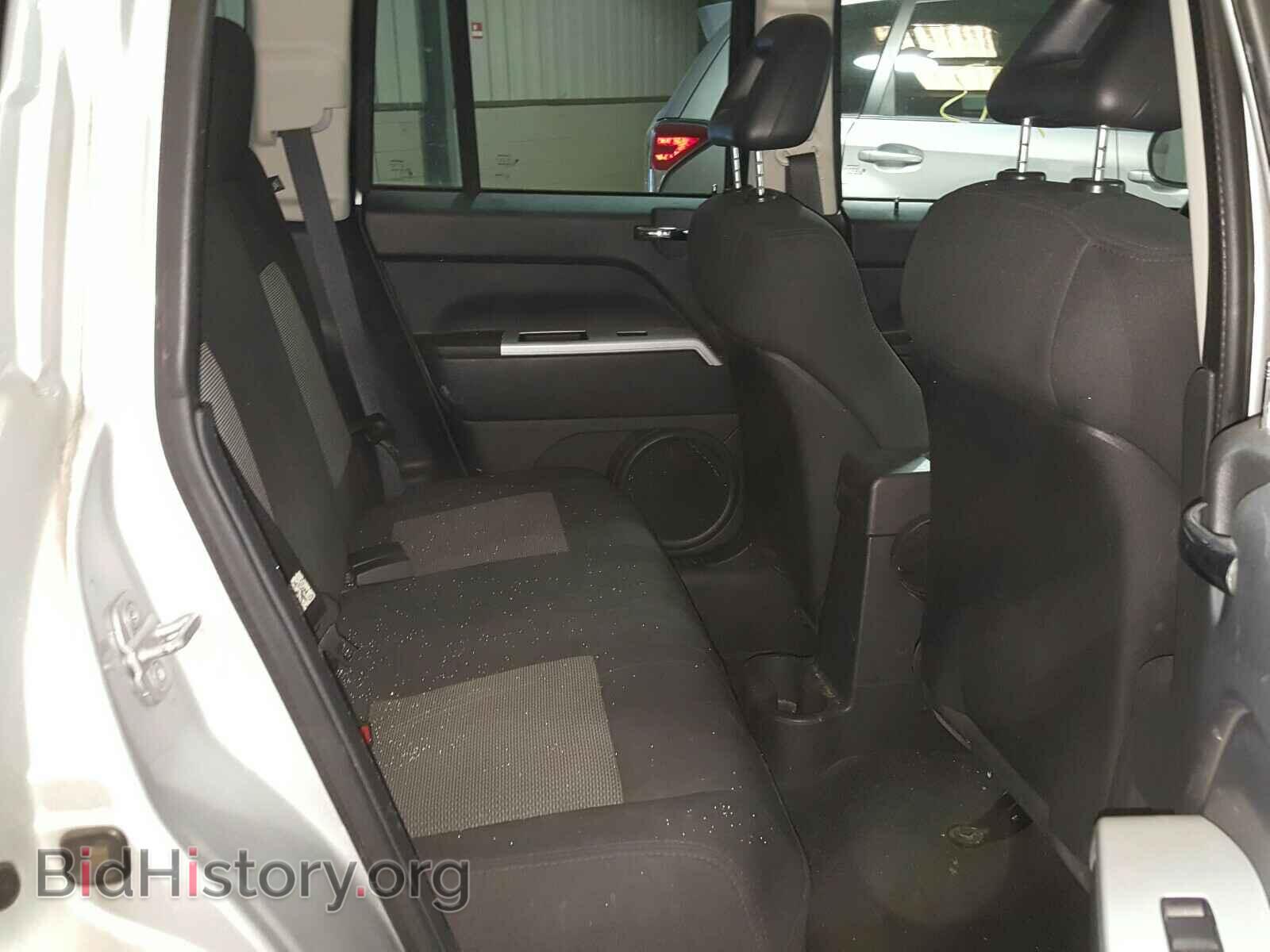 2008 JEEP COMPASS - VIN: 1J8FT47078D787864 - Photo 6