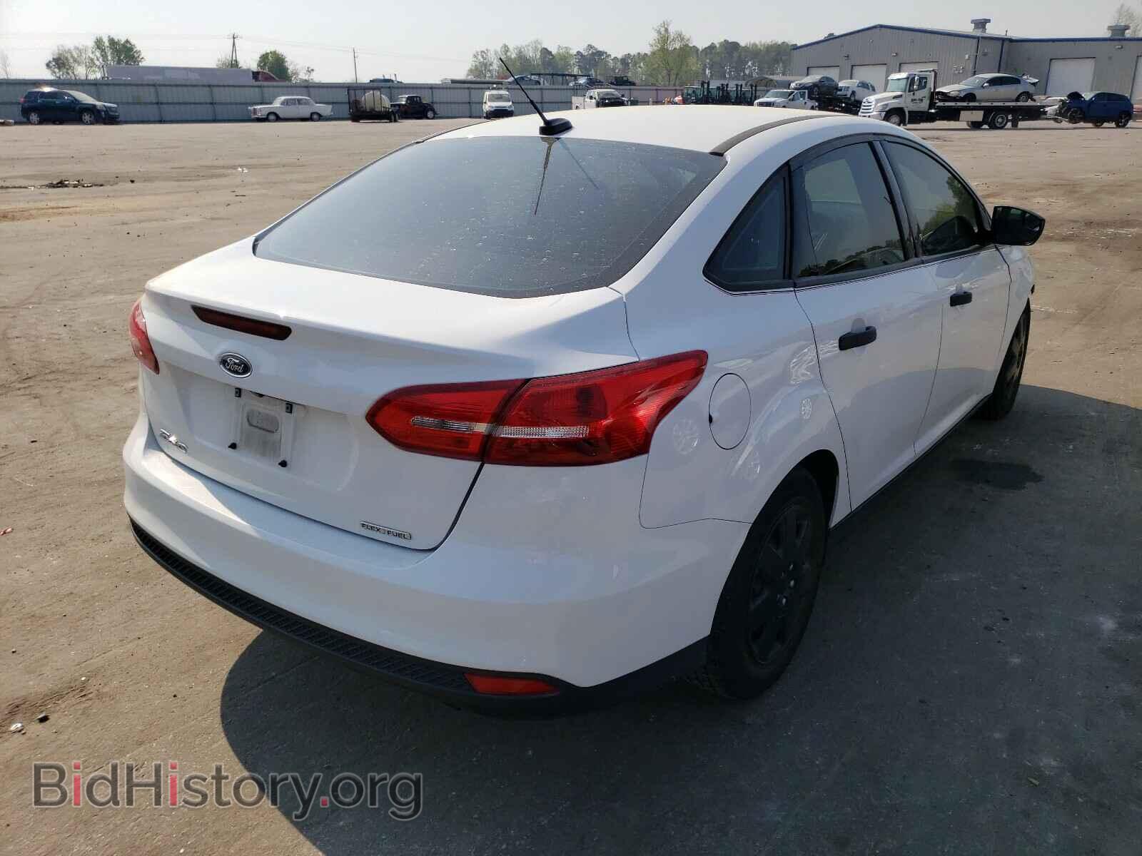 2016 FORD FOCUS - VIN: 1FADP3E24GL376207 - Photo 4