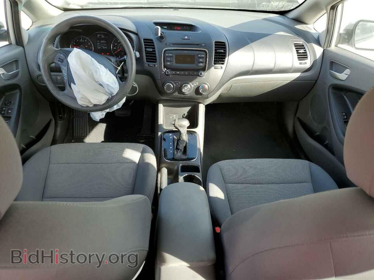 2017 KIA FORTE - VIN: 3KPFK4A76HE143397 - Фото 8