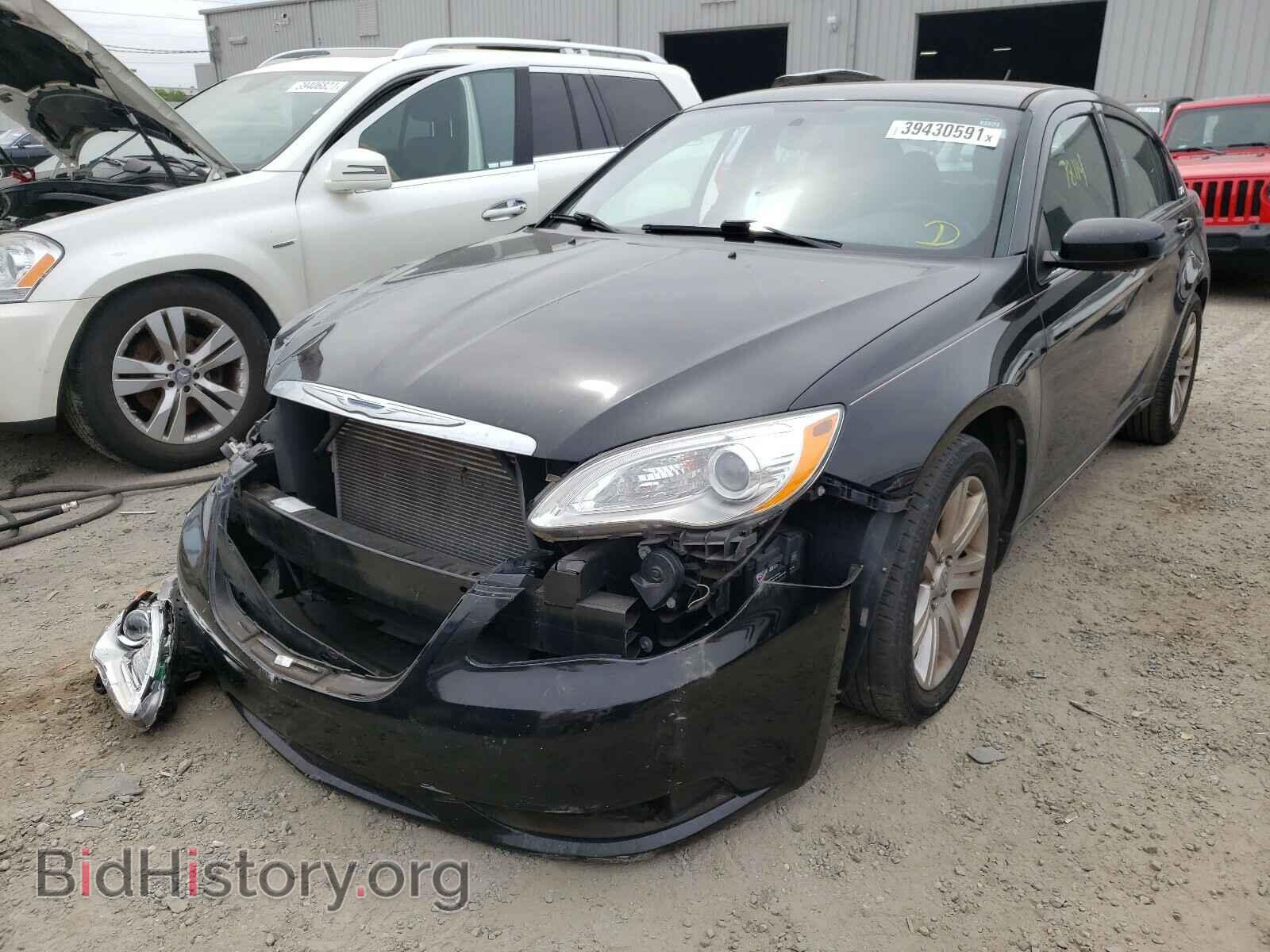 2013 CHRYSLER 200 - VIN: 1C3CCBBB5DN751347 - Photo 2