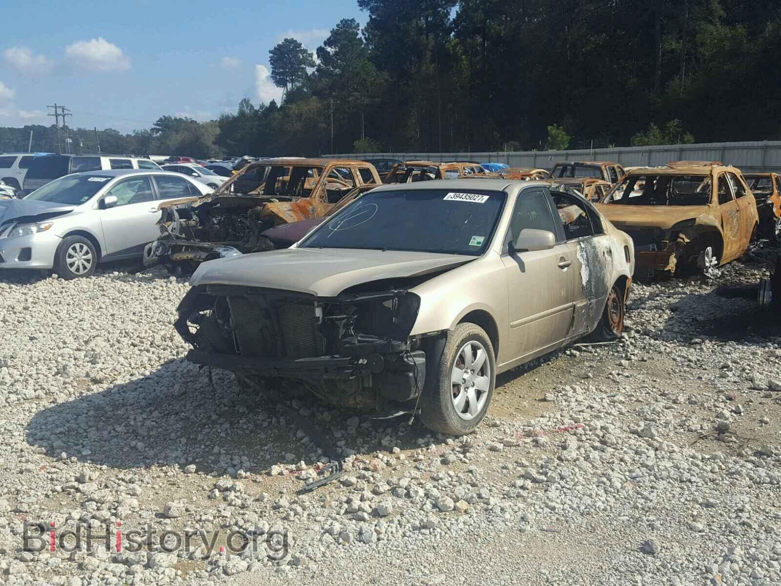 2007 KIA OPTIMA - VIN: KNAGE123975143584 - Фото 2
