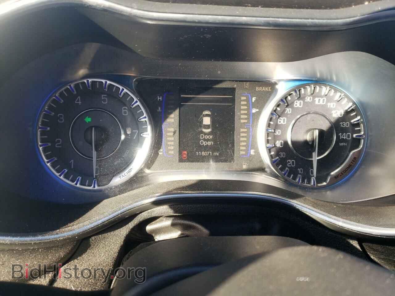 2015 CHRYSLER 200 - VIN: 1C3CCCAB5FN636760 - Фото 9