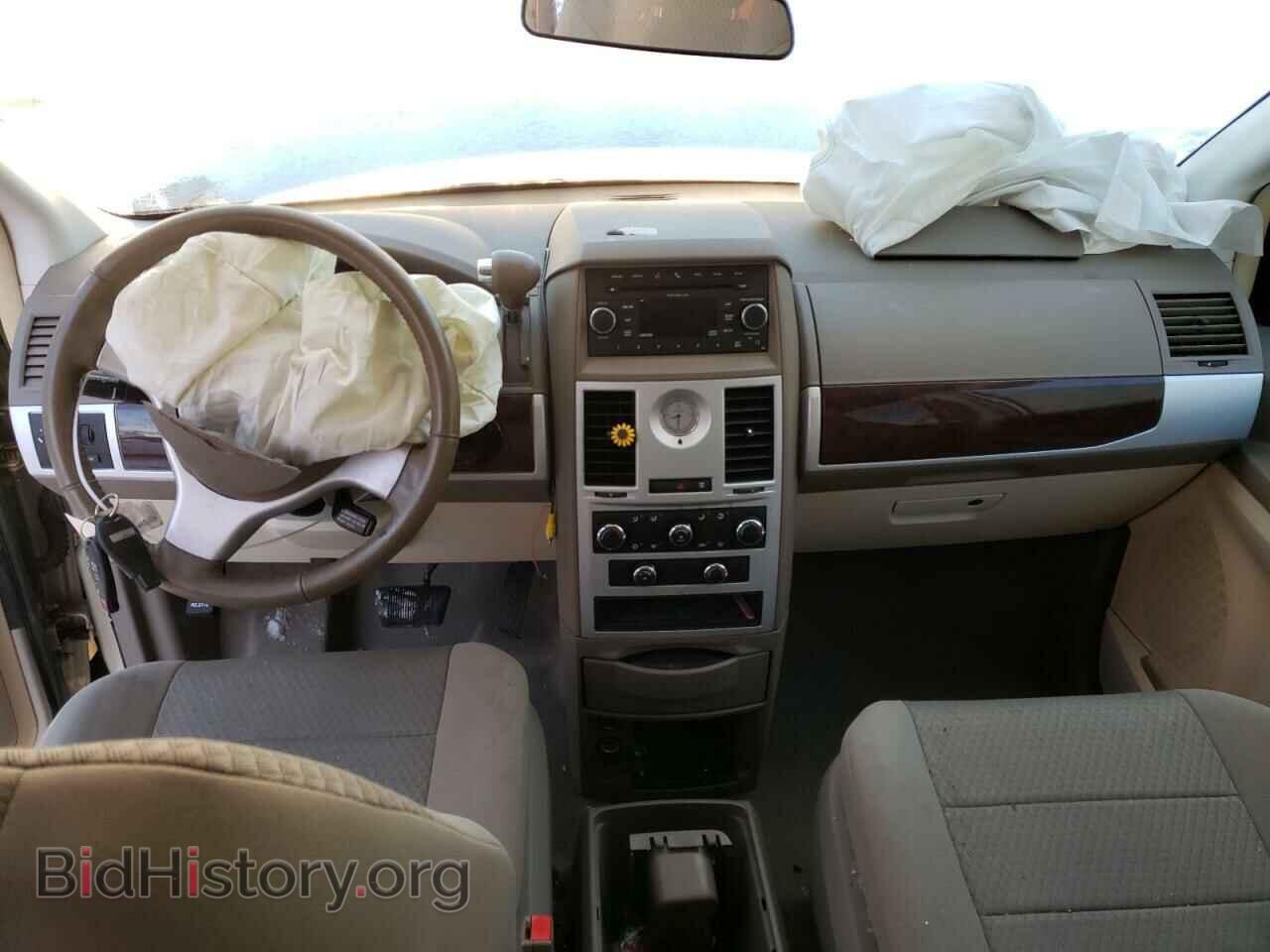2010 CHRYSLER MINIVAN - VIN: 2A4RR5D1XAR319971 - Фото 8