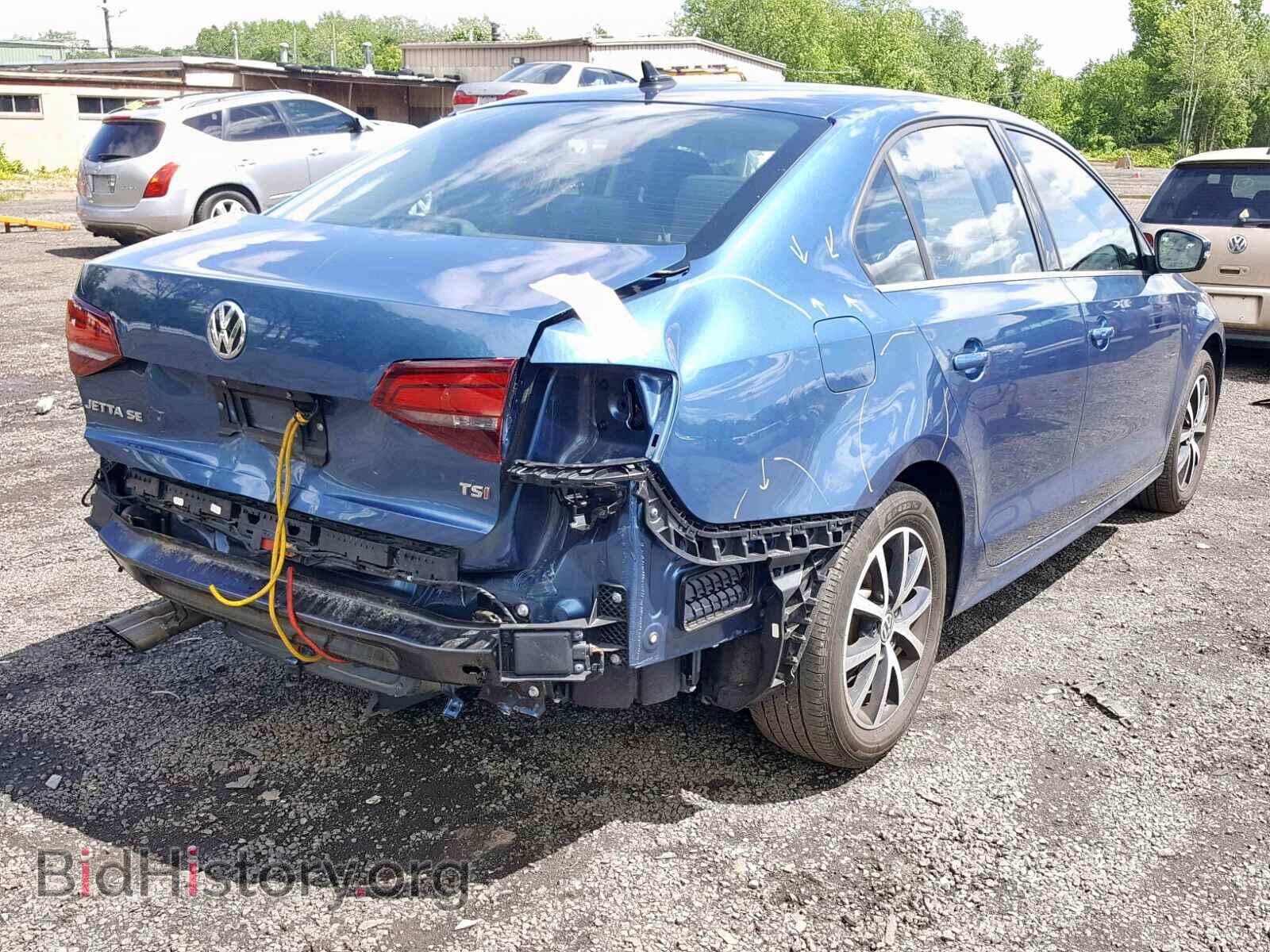 2017 VOLKSWAGEN JETTA - VIN: 3VWDB7AJ7HM249428 - Фото 4