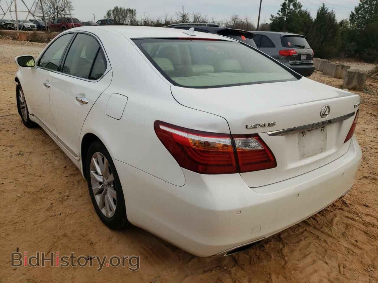 2010 LEXUS LS460 - VIN: JTHBL5EF8A5098773 - Photo 3
