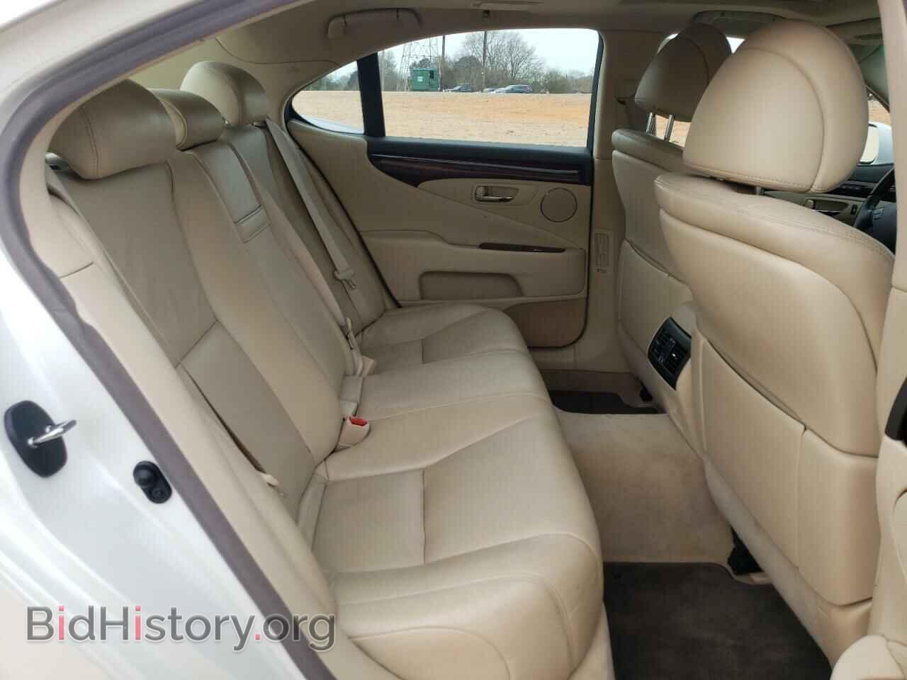 2010 LEXUS LS460 - VIN: JTHBL5EF8A5098773 - Photo 6