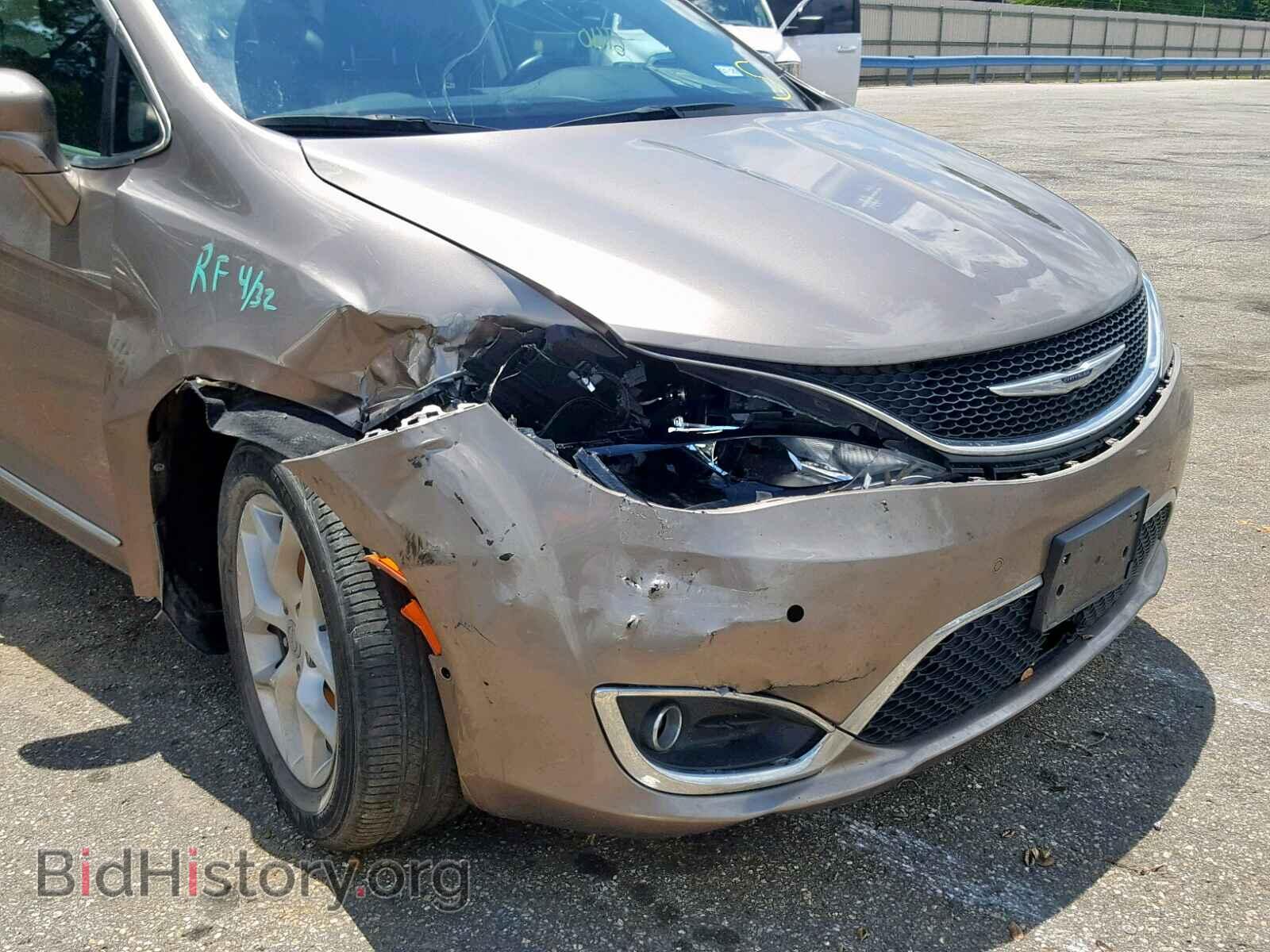 2017 CHRYSLER PACIFICA T - VIN: 2C4RC1EG7HR584781 - Photo 9