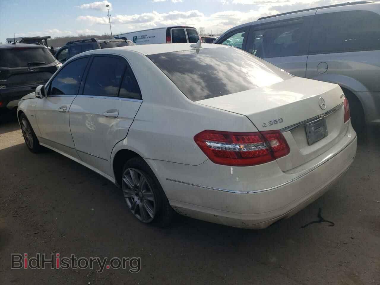 2012 MERCEDES-BENZ E-CLASS - VIN: WDDHF8JB9CA637974 - Фото 2
