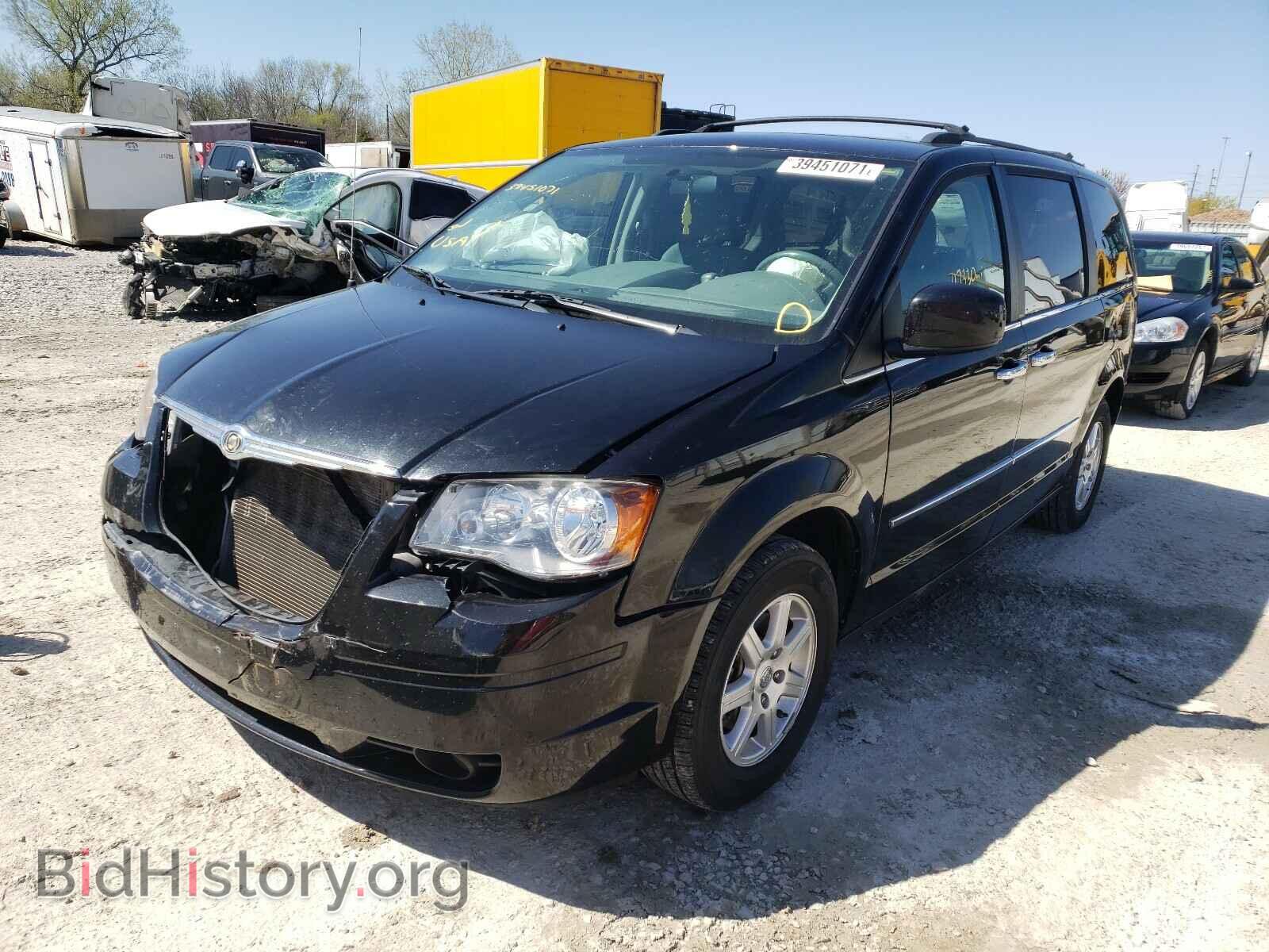 2010 CHRYSLER MINIVAN - VIN: 2A4RR5D19AR358650 - Фото 2
