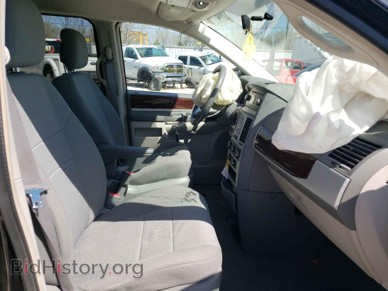 2010 CHRYSLER MINIVAN - VIN: 2A4RR5D19AR358650 - Фото 5
