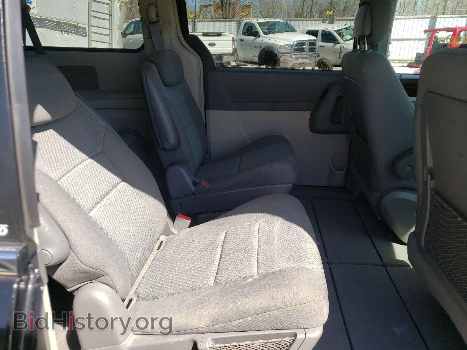 2010 CHRYSLER MINIVAN - VIN: 2A4RR5D19AR358650 - Фото 6