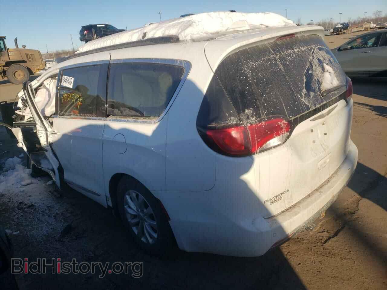 2017 CHRYSLER PACIFICA - VIN: 2C4RC1BG9HR747239 - Photo 2