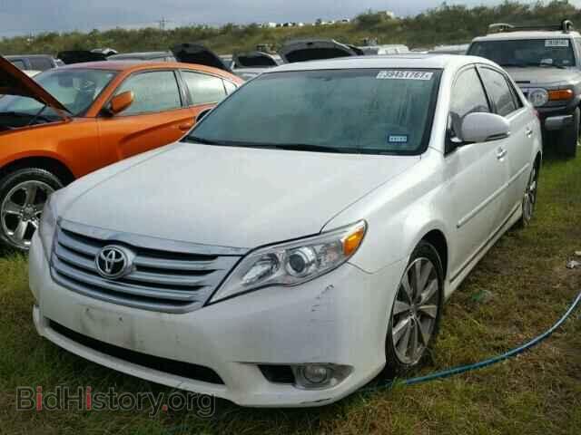 2011 TOYOTA AVALON - VIN: 4T1BK3DB2BU438817 - Фото 2