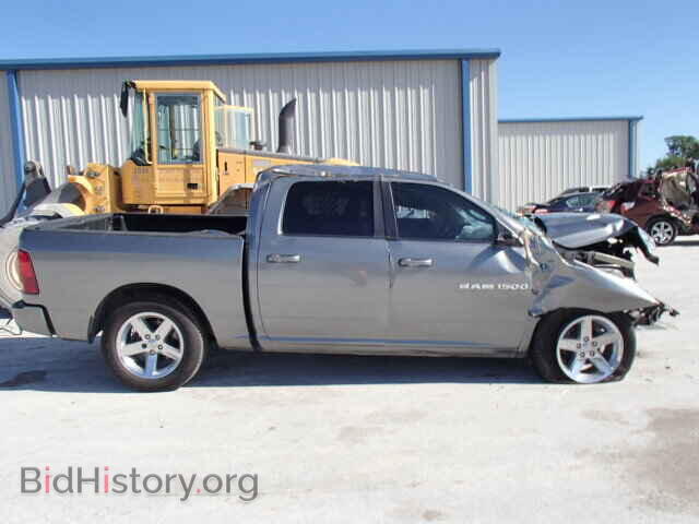 2011 DODGE RAM 1500 - VIN: 1D7RB1CT0BS654751 - Фото 9