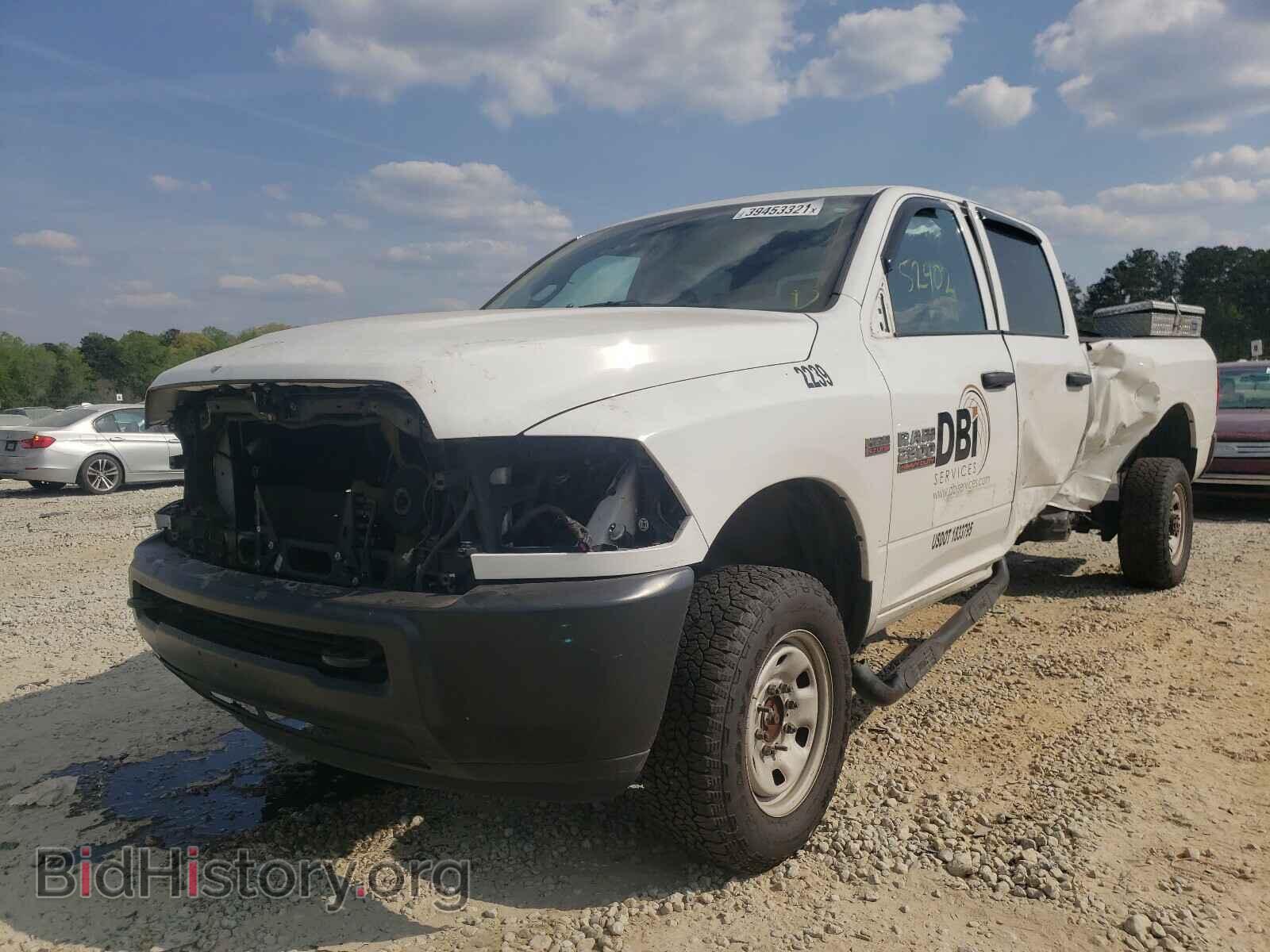 2016 RAM 2500 - VIN: 3C6TR5HT1GG283374 - Photo 2