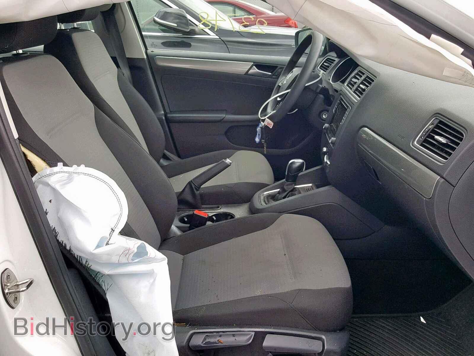 2017 VOLKSWAGEN JETTA - VIN: 3VW2B7AJ1HM329511 - Фото 5