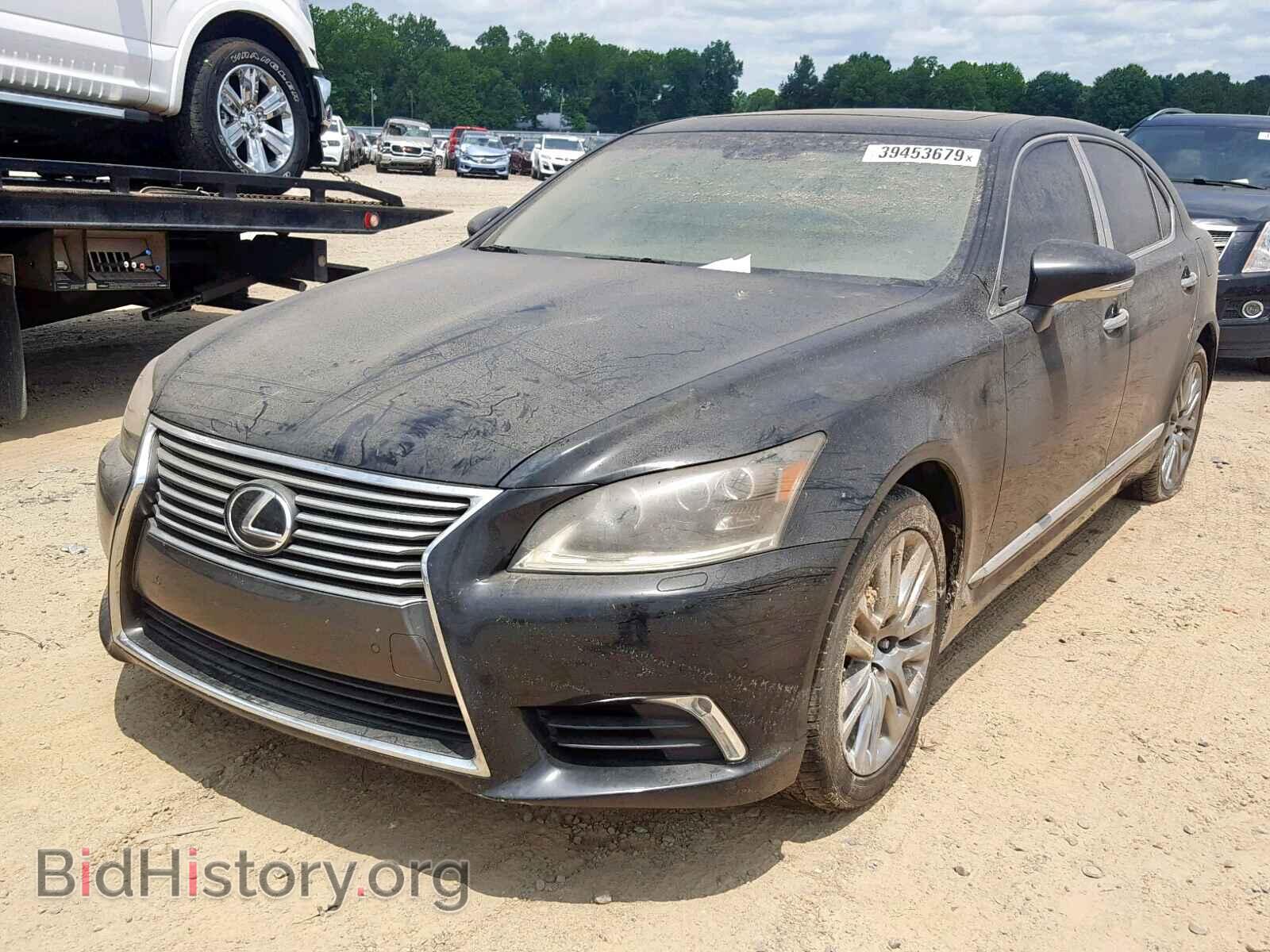 2014 LEXUS LS460 - VIN: JTHGL5EF2E5052657 - Photo 2