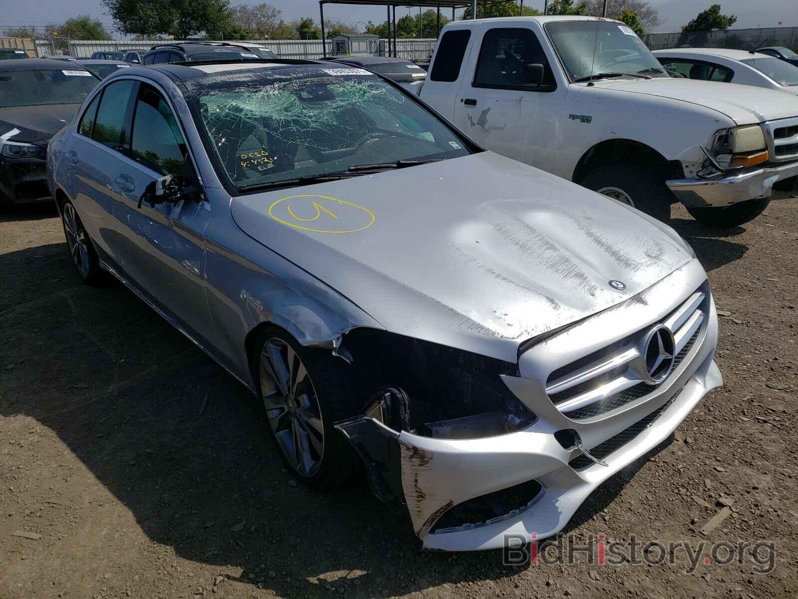 Photo 55SWF4JB8GU116699 - MERCEDES-BENZ C CLASS 2016